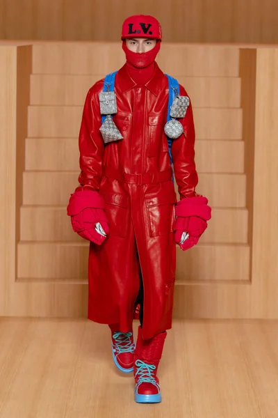 Look 6